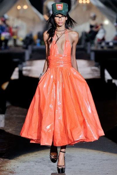 Look 1
